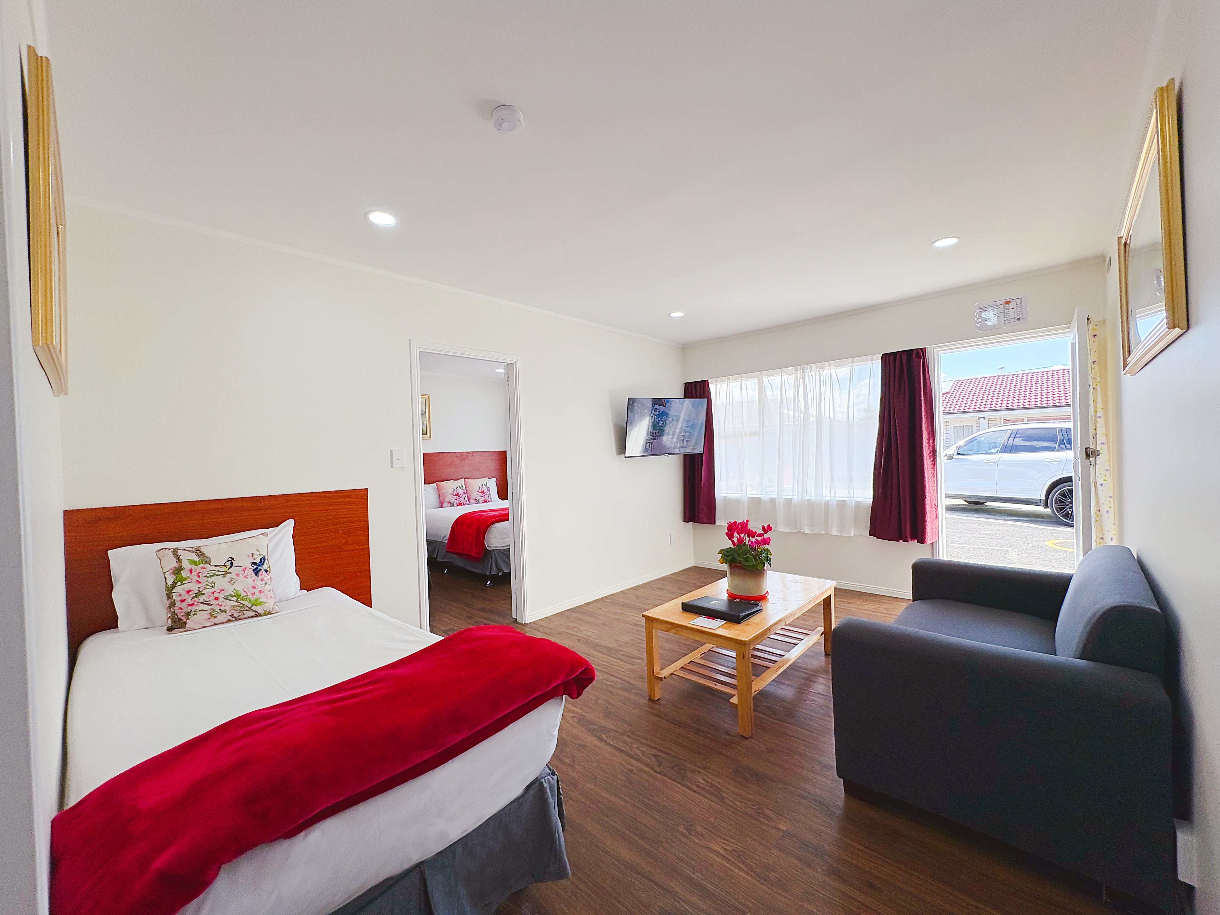 One-Bedroom Unit